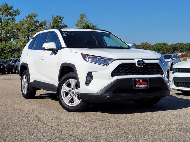 2021 Toyota RAV4 XLE