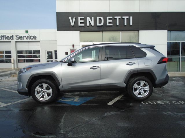 2021 Toyota RAV4 XLE