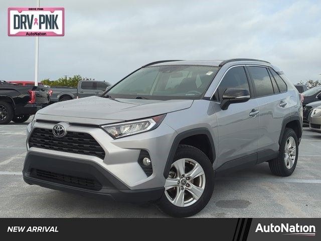 2021 Toyota RAV4 XLE