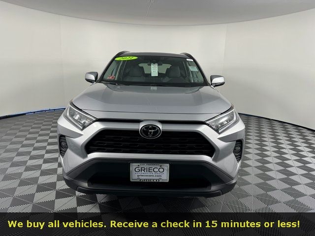 2021 Toyota RAV4 XLE