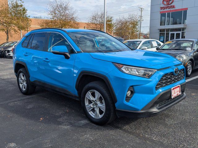 2021 Toyota RAV4 XLE