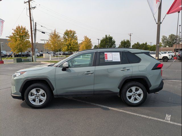 2021 Toyota RAV4 XLE