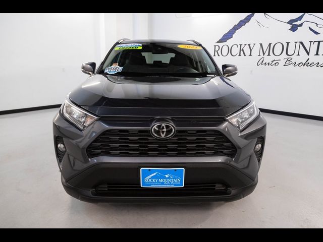 2021 Toyota RAV4 XLE