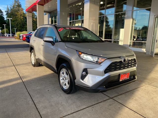 2021 Toyota RAV4 XLE