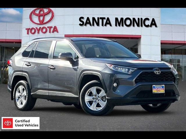 2021 Toyota RAV4 XLE