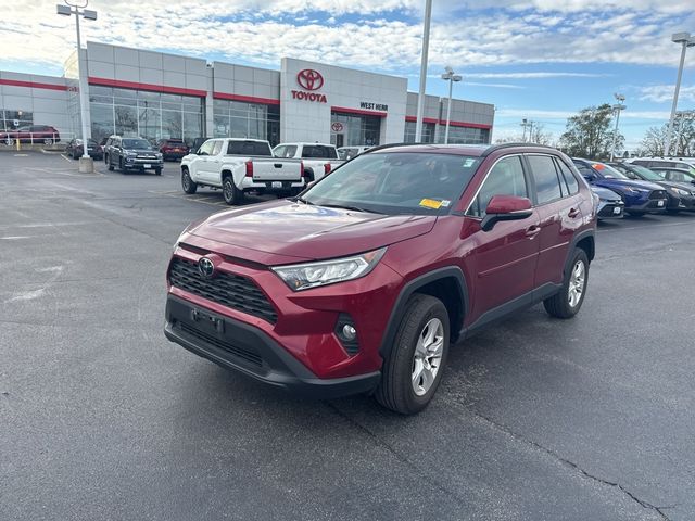 2021 Toyota RAV4 XLE