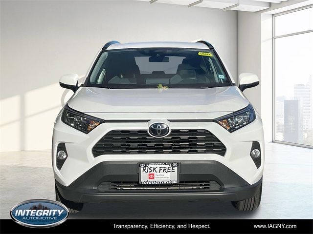 2021 Toyota RAV4 XLE