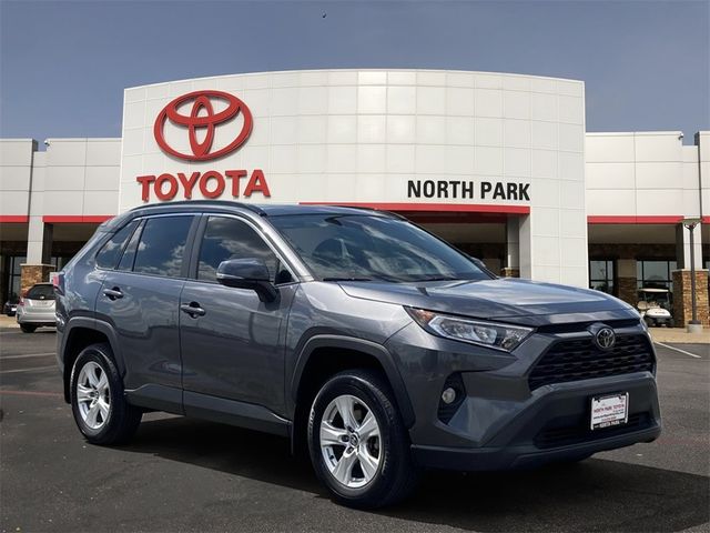 2021 Toyota RAV4 XLE