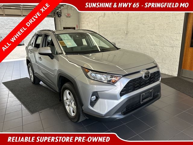 2021 Toyota RAV4 XLE