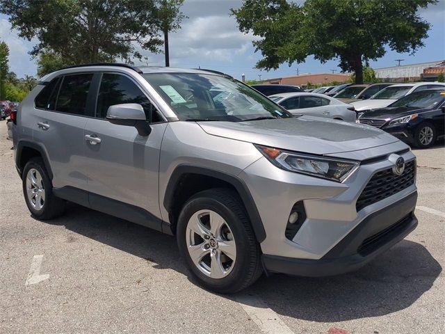 2021 Toyota RAV4 XLE