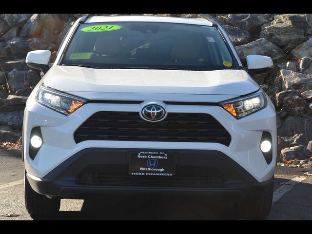 2021 Toyota RAV4 XLE