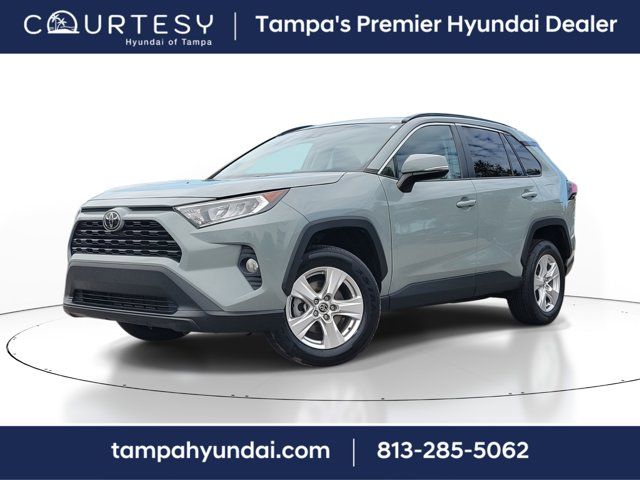 2021 Toyota RAV4 XLE