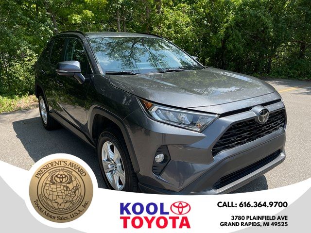 2021 Toyota RAV4 XLE