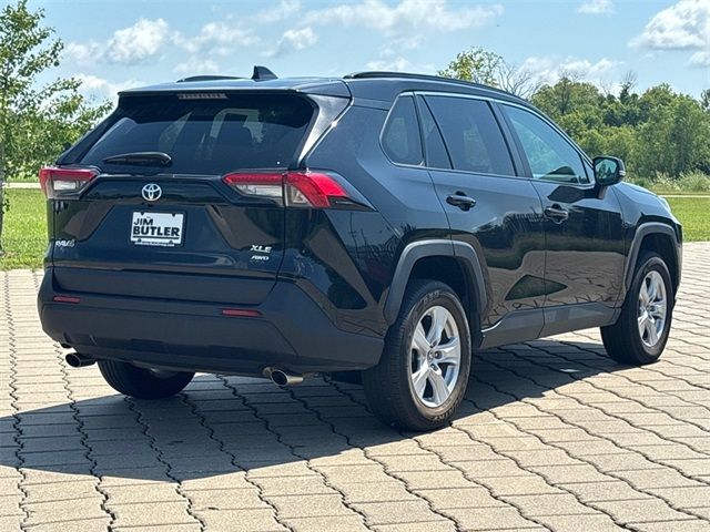 2021 Toyota RAV4 XLE