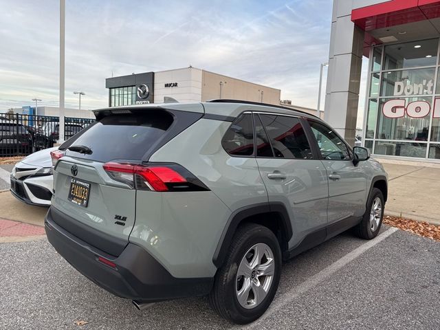 2021 Toyota RAV4 XLE