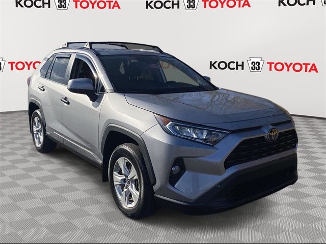 2021 Toyota RAV4 XLE