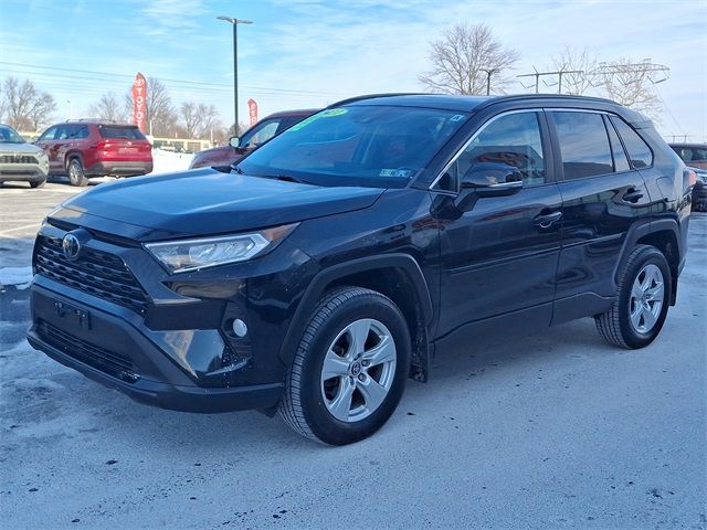 2021 Toyota RAV4 XLE