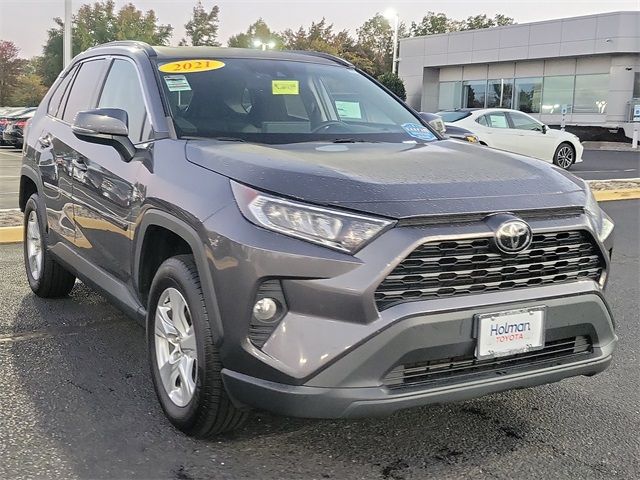 2021 Toyota RAV4 XLE