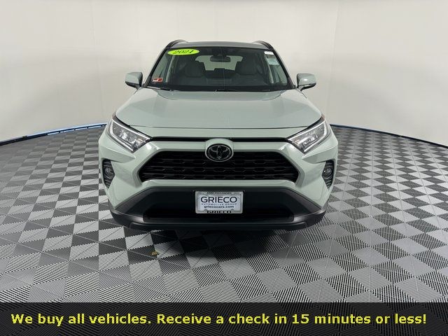 2021 Toyota RAV4 XLE