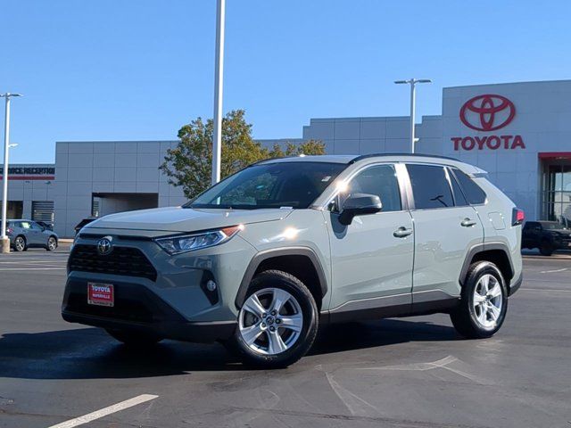 2021 Toyota RAV4 XLE