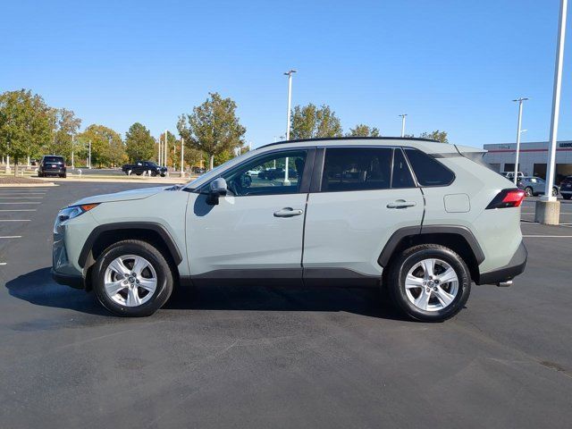 2021 Toyota RAV4 XLE