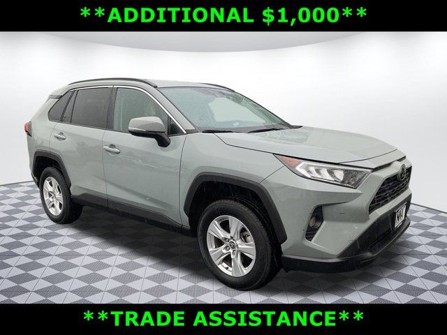 2021 Toyota RAV4 XLE