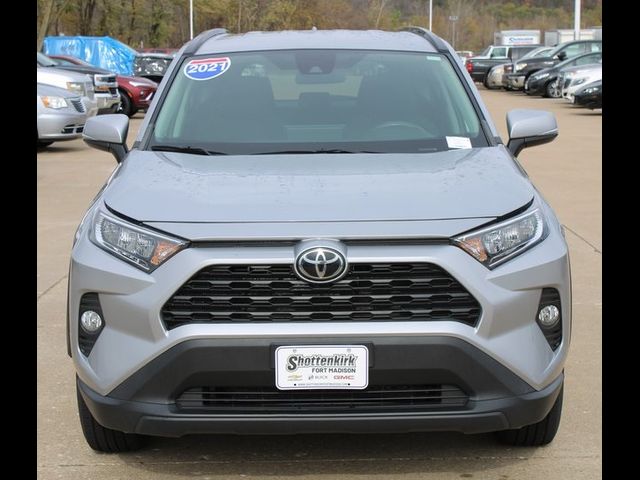 2021 Toyota RAV4 XLE