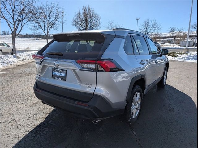 2021 Toyota RAV4 XLE