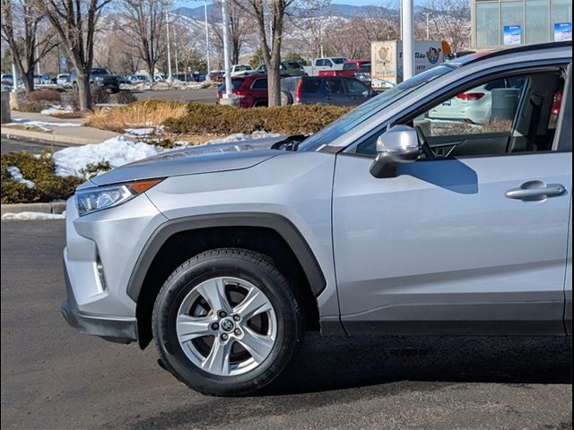 2021 Toyota RAV4 XLE