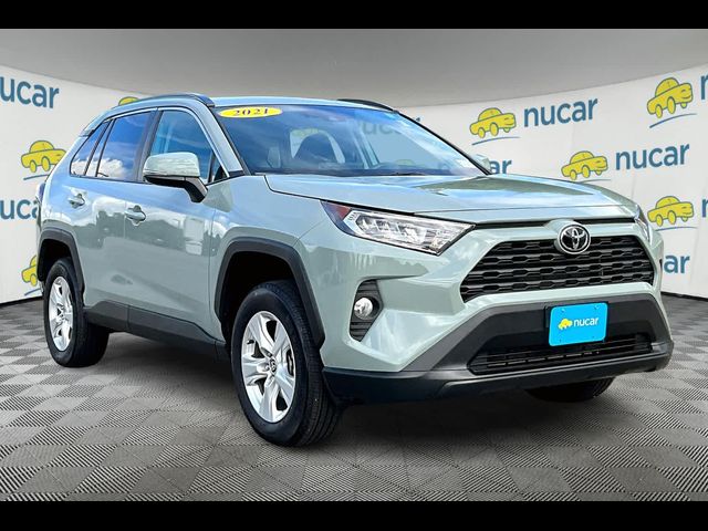 2021 Toyota RAV4 XLE