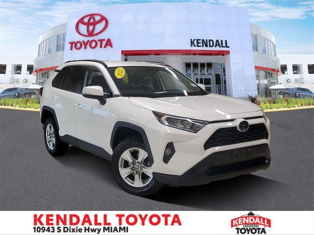 2021 Toyota RAV4 XLE