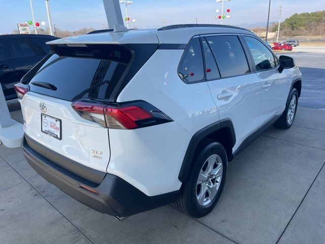 2021 Toyota RAV4 XLE