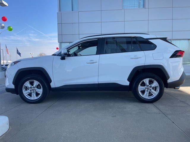 2021 Toyota RAV4 XLE