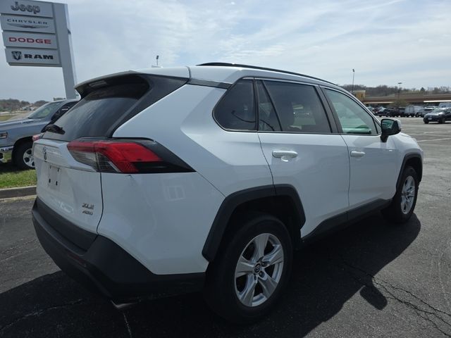 2021 Toyota RAV4 XLE