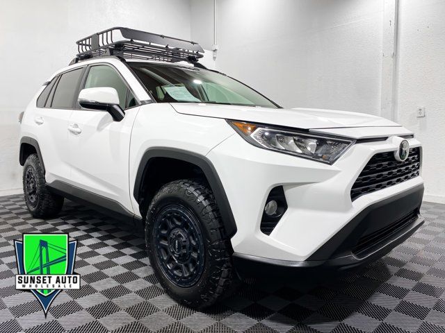 2021 Toyota RAV4 XLE