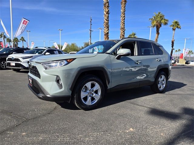 2021 Toyota RAV4 XLE