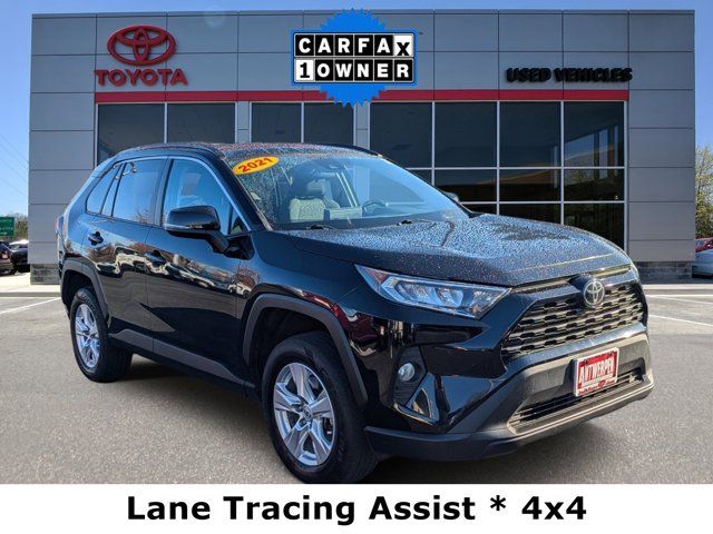 2021 Toyota RAV4 XLE