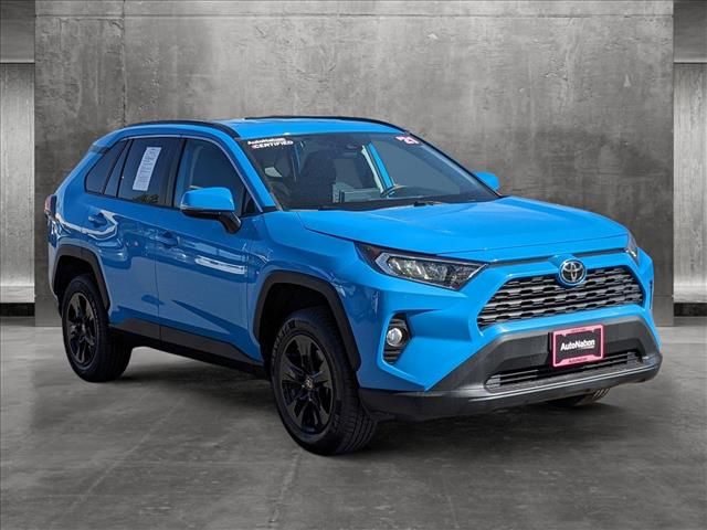 2021 Toyota RAV4 XLE