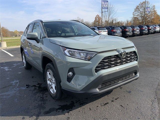 2021 Toyota RAV4 XLE