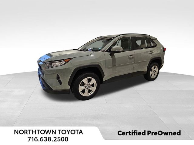 2021 Toyota RAV4 XLE