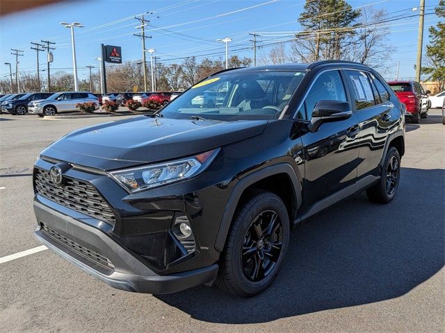 2021 Toyota RAV4 XLE