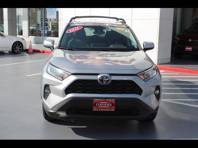 2021 Toyota RAV4 XLE