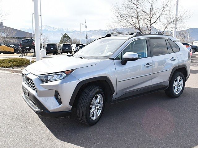 2021 Toyota RAV4 XLE