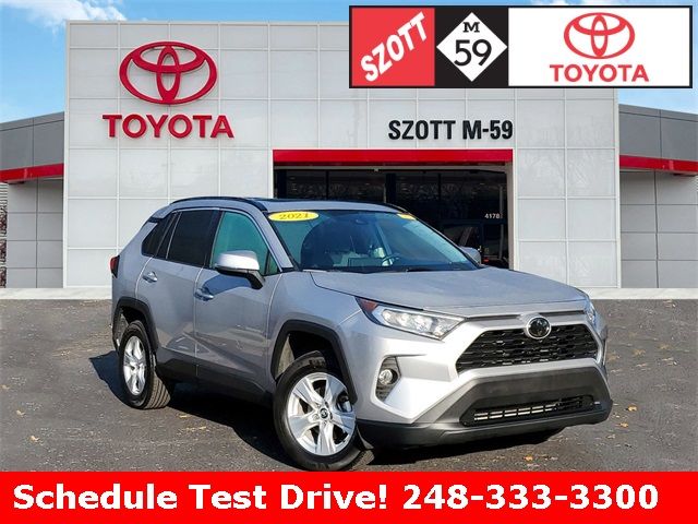 2021 Toyota RAV4 XLE