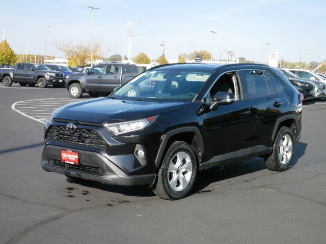 2021 Toyota RAV4 XLE