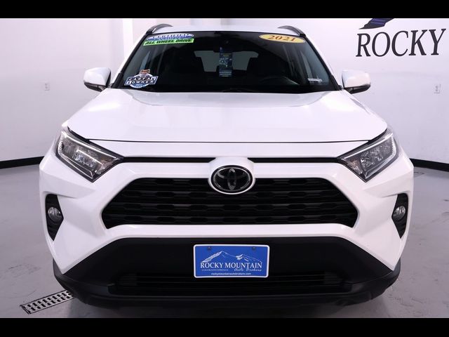 2021 Toyota RAV4 XLE