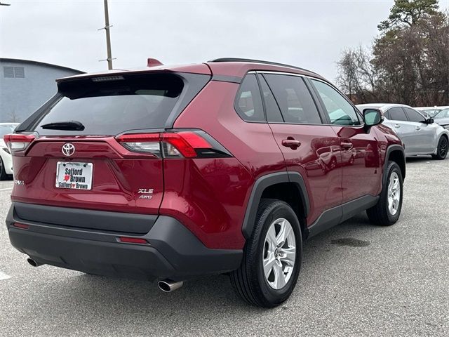 2021 Toyota RAV4 XLE
