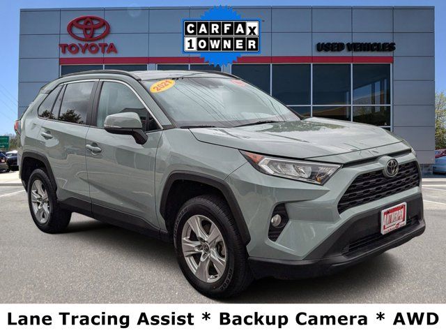 2021 Toyota RAV4 XLE