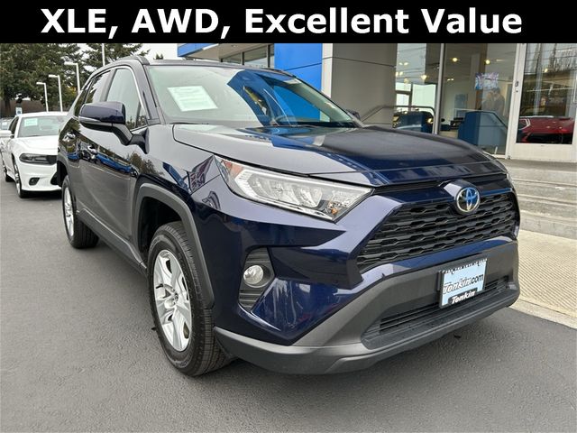 2021 Toyota RAV4 XLE