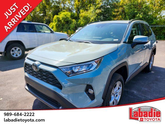 2021 Toyota RAV4 XLE